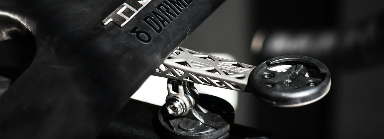 Does a Garmin 1050 Need Its Own Mount? (Weight & Stability)