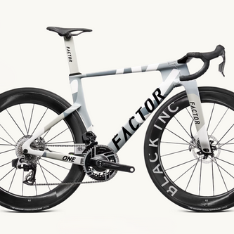 TiNE TECH Factor premium titanium road bike with sleek white/grey frame, Black Inc wheels