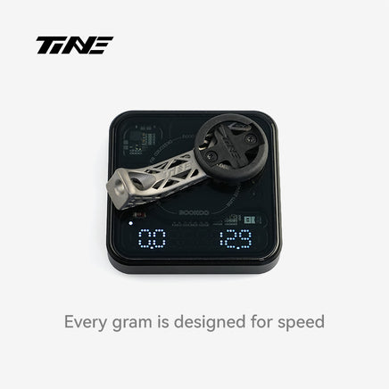 TiNE TREK Madone SLR Gen 6 Aero Drop | Titanium Bicycle Computer Mount