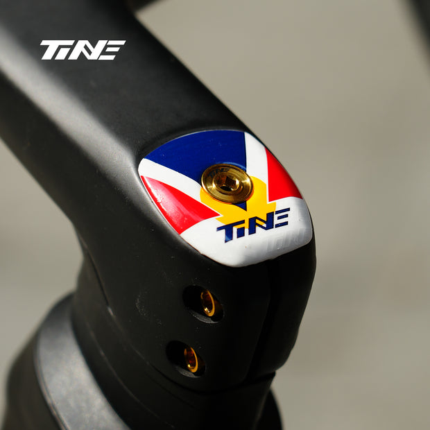 SL8 Integrated Carbon Headset Cap – FDJ/Quick-Step/RED/SD Team Editions